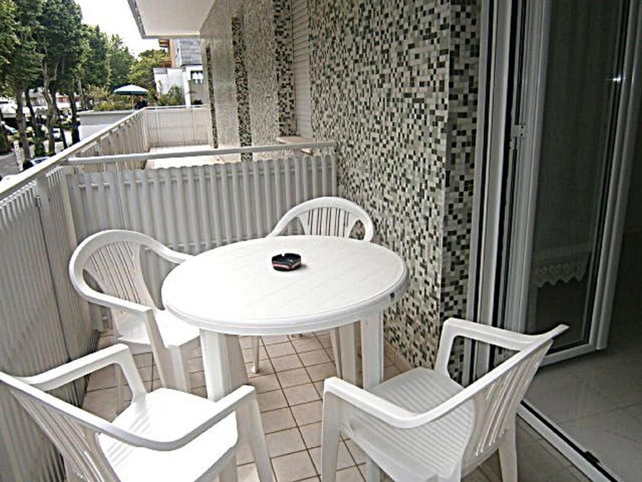 Apartament Jolly Bibione Zewnętrze zdjęcie